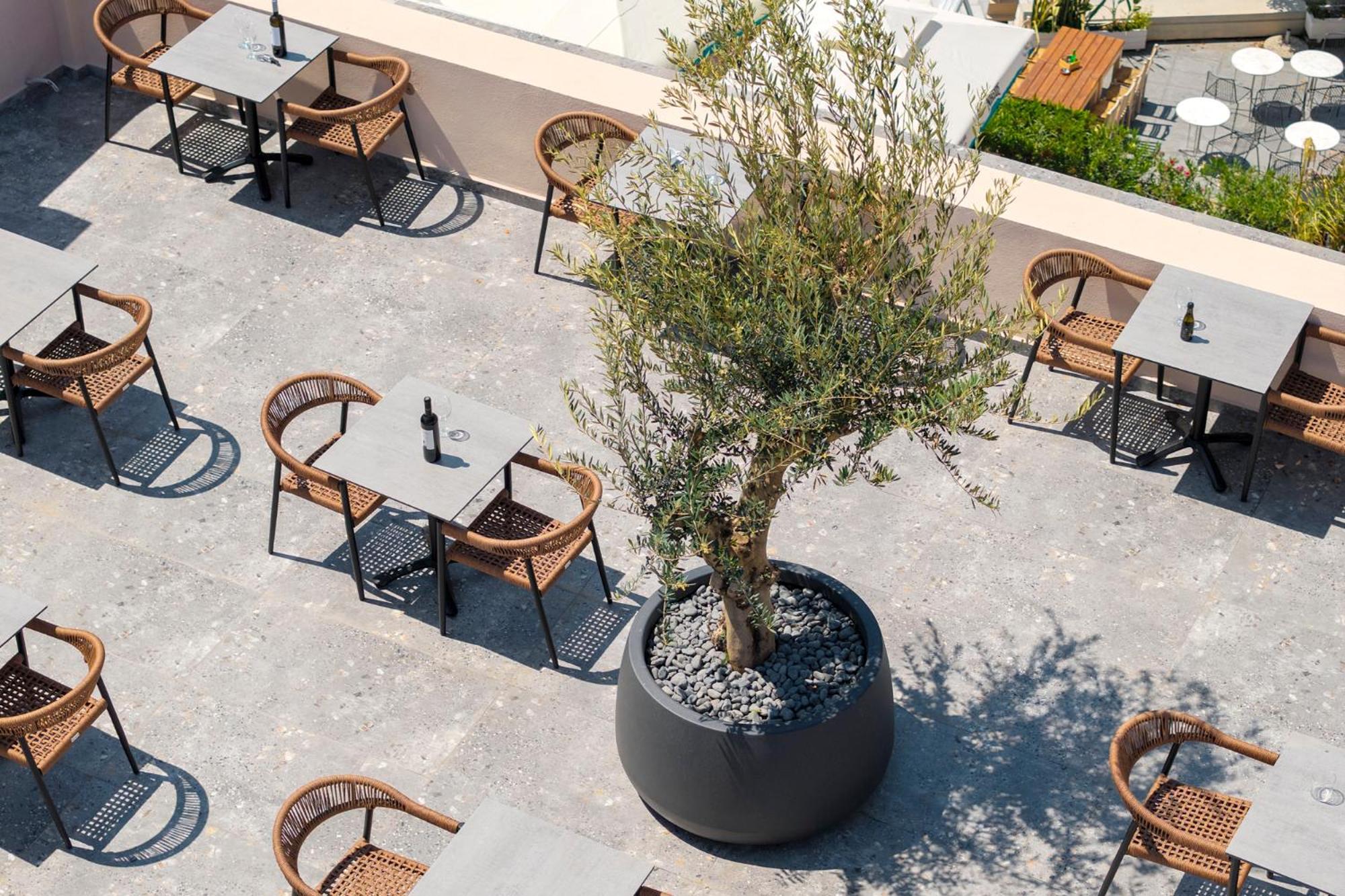 مبيت وإفطار إرموبولّي Eclectic Syros المظهر الخارجي الصورة